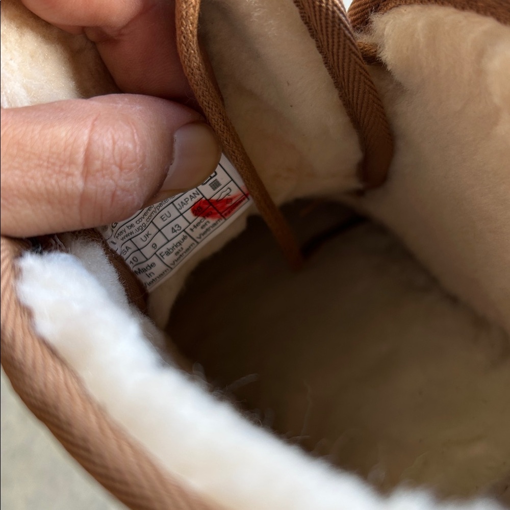 UGG Mens Neumel Boots Chestnut Size 10 Nwt - Picture 8 of 10